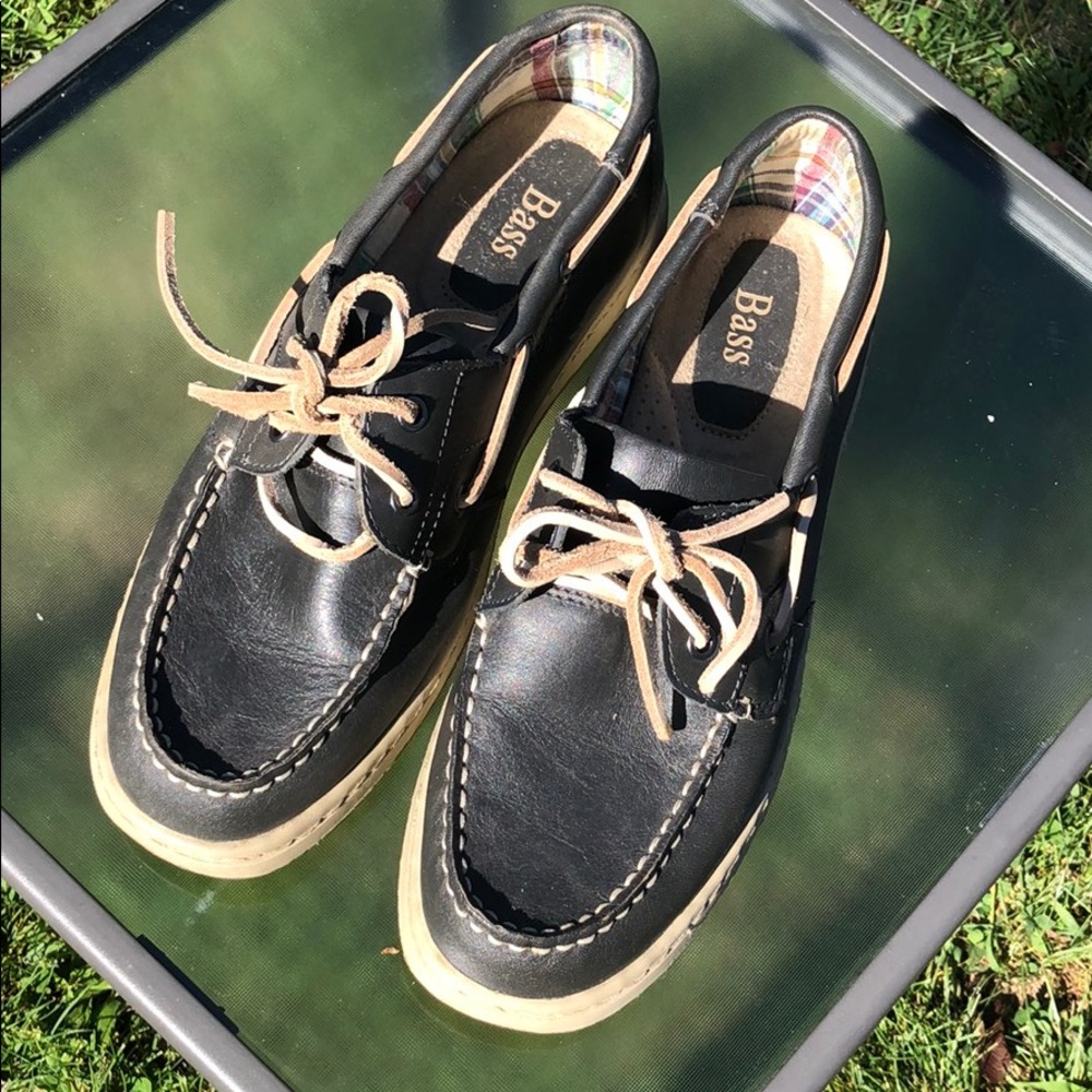 G.H. Bass Sliders